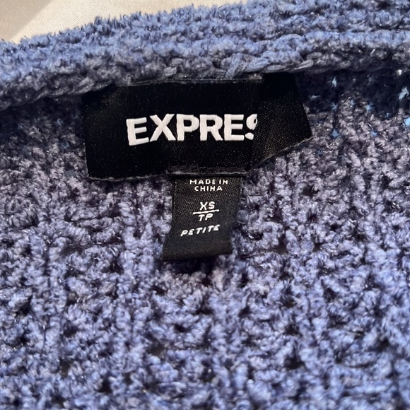 Express Sweater - Picture 2 of 4